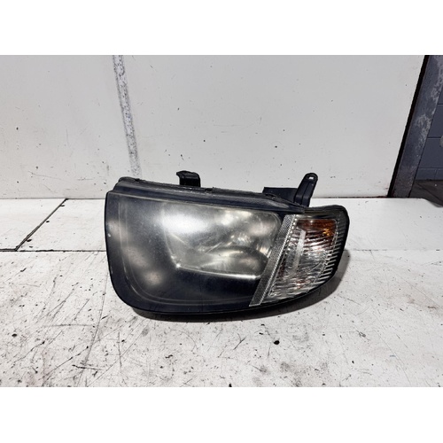Mitsubishi Triton Left Head Light ML 07/2006-08/2009