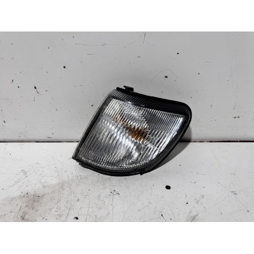 Subaru Forester Left Corner Light 08/1997-01/2000