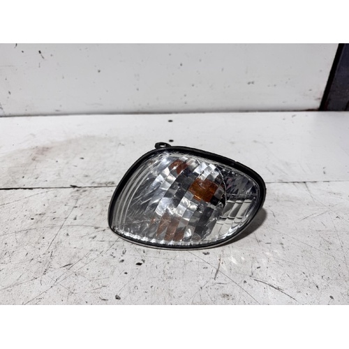 Toyota Corolla Left Corner Light AE112 10/1999-11/2001