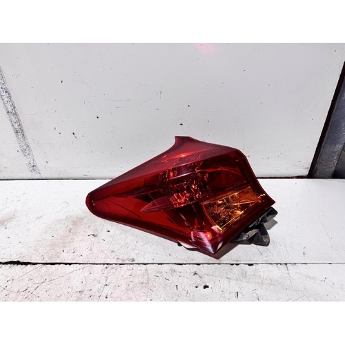 Toyota Corolla Left Tail Light ZRE182 08/2012-03/2015