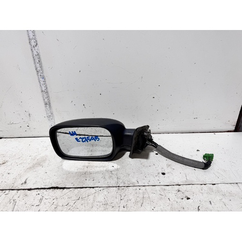Volvo XC70 Left Door Mirror 04/2003-11/2007