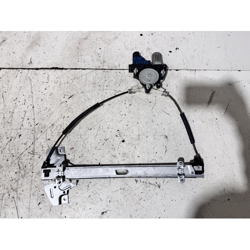 KIA RIO Right Front Door Window Regulator UB 08/2011-11/2016