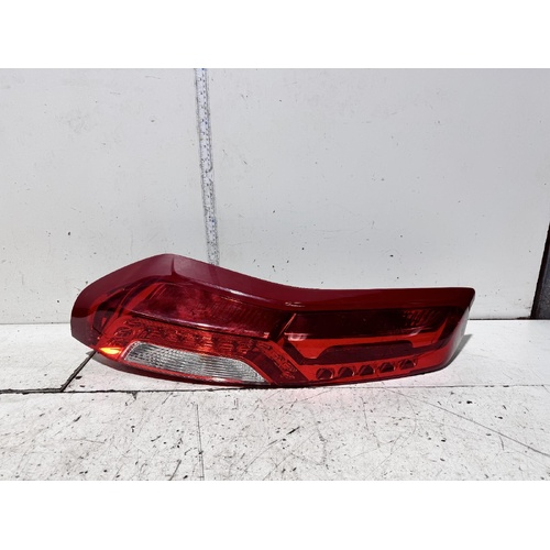 Nissan XTRAIL Left Tail Light T31 07/2010-12/2013