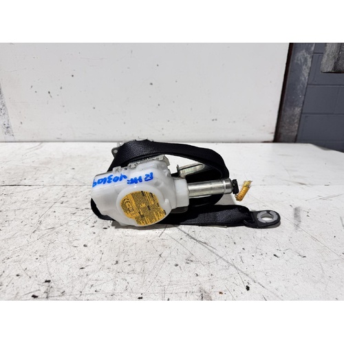 Toyota Corolla Right Front Seat Belt ZRE182 08/2012-06/2018