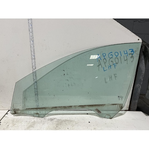 Holden Commodore Left Front Door Glass VF 05/2013-12/2017