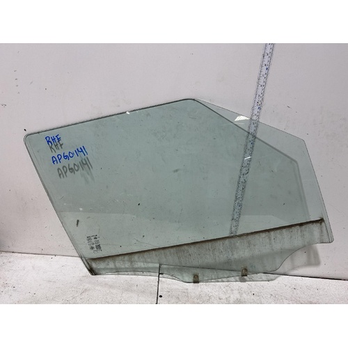 MG MG3 Right Front Door Glass SZP1 07/2016-2024
