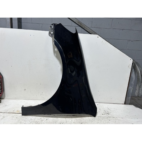 Volkswagen Golf Left Guard GEN 6 09/2009-01/2013