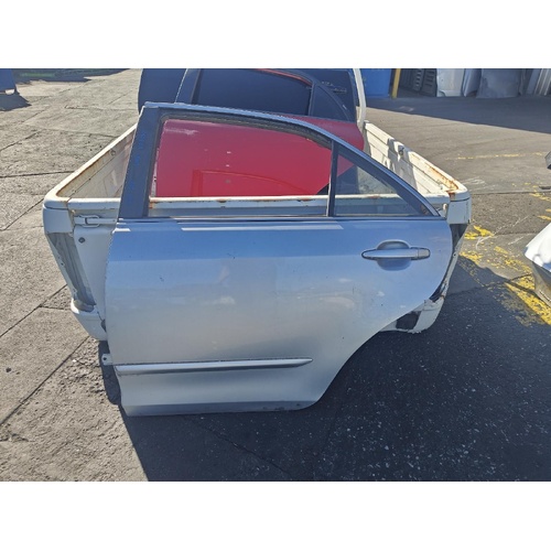 Toyota Camry Left Rear Door Shell ACV40 06/2006-11/2011