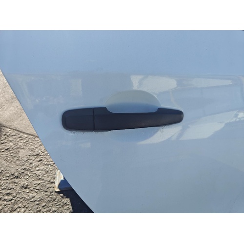 Mitsubishi Triton Right Rear Outer Door Handle MR 03/2015-10/2023