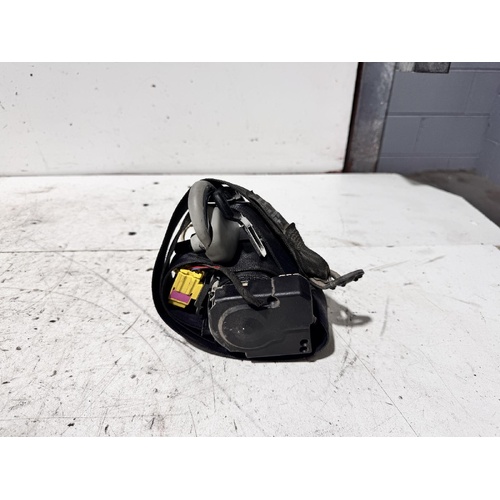 Volkswagen Transporter Left Front Seat Belt T5 08/2004-02/2010