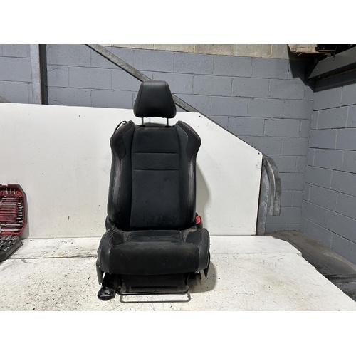 Toyota 86 Right Front Seat ZN6 04/2012-09/2021