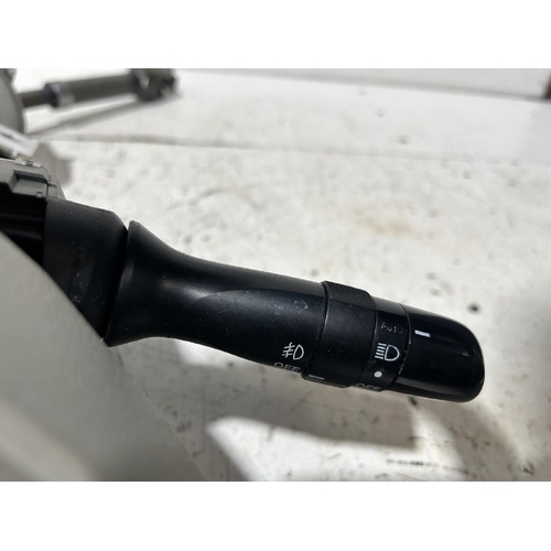 Toyota Tarago Flasher Switch GSR50 03/2006-06/2020