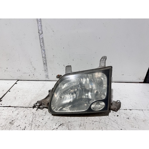 Toyota Spacia Left Head Light SR40 01/1999-12/2001