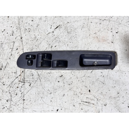Toyota Spacia Power Window MASTER Switch SR40 02/1998-12/2001