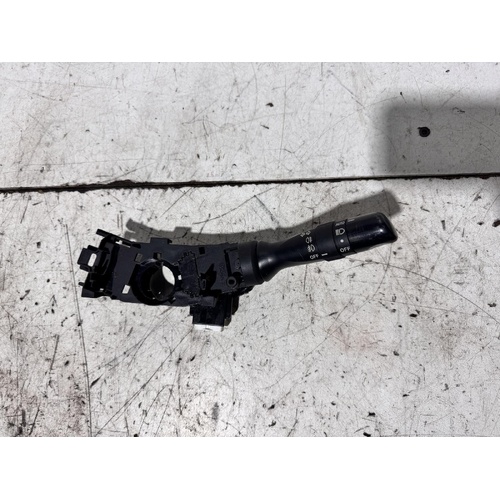 Lexus IS250 Flasher Switch GSE20 11/2005-12/2014