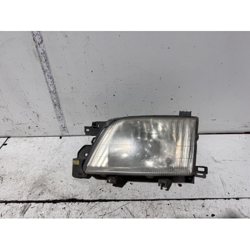 Subaru Forester Left Head Light 01/2000-06/2002