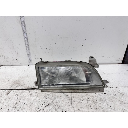 Toyota Corolla Right Head Light AE102 05/1992-10/1999