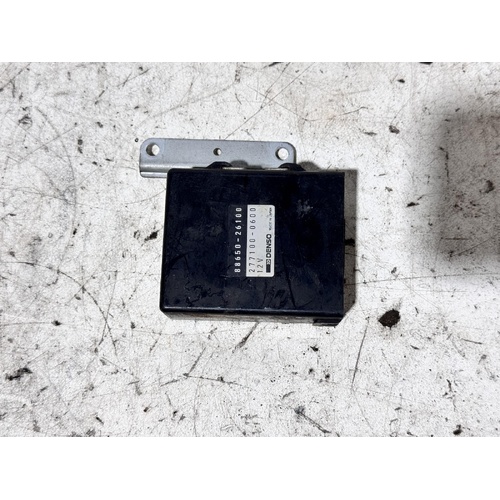 Toyota Hiace A/C Amplifier ECU RZH113 10/1989-12/2004