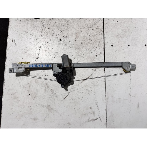 Renault Trafic Left Front Door Window Regulator X83 04/2004-12/2014