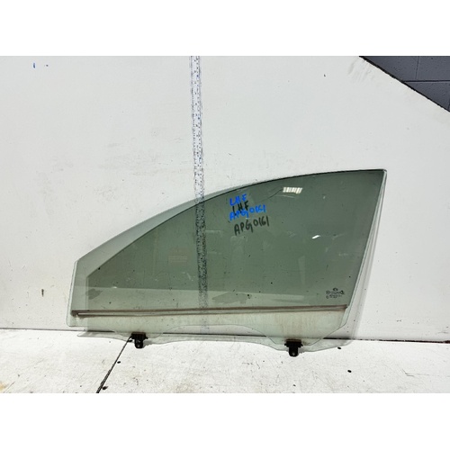 KIA Sportage Left Front Door Window Glass SL 05/2010-10/2015