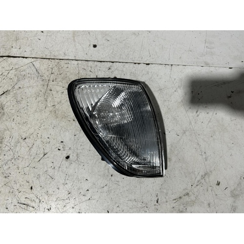 DEPO Brand Right Corner Light to suit Toyota Landcruiser 100 Series 01/98-10/07