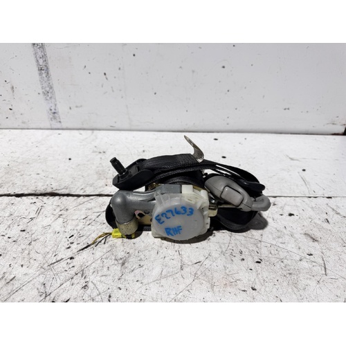 Toyota Corolla Right Front Seat Belt ZZE122 12/2001-06/2007