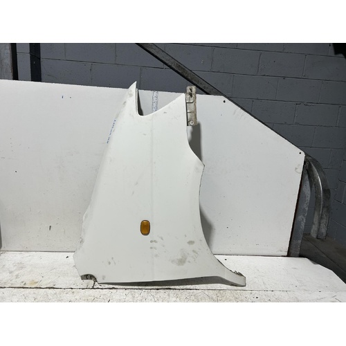 Toyota Spacia Right Guard SR40 02/1998-12/2001