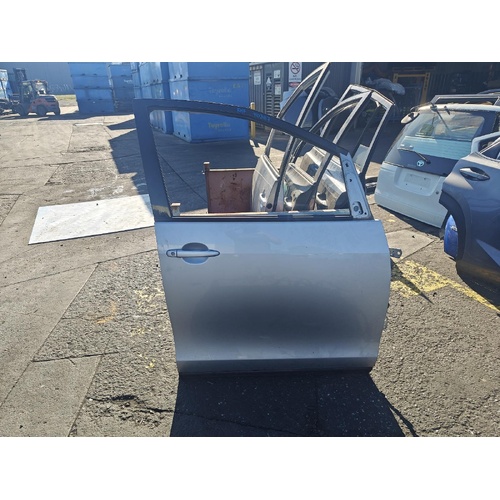 Toyota Tarago Right Front Door Shell GSR50 03/2006-06/2020