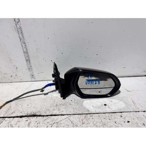 Toyota Yaris Right Door Mirror MXPA10 04/2020-10/2022