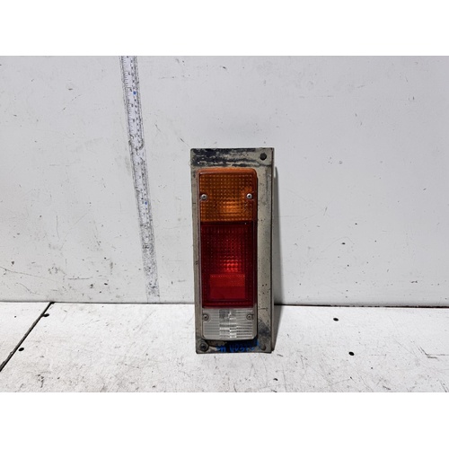 Toyota Hilux Left Tail Light KUN26 02/2005-08/2015