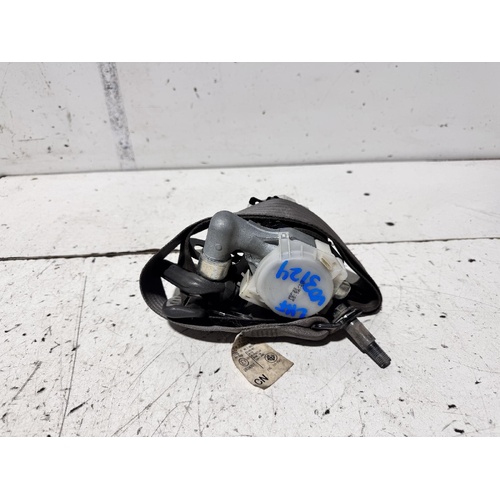 Toyota Hilux Left Front Seat Belt KUN26 07/2011-08/2015