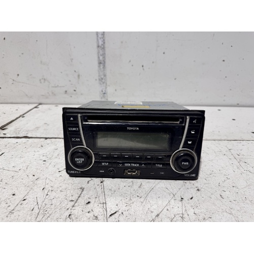 Toyota Hilux Stereo Head Unit KUN26 02/2005-08/2015