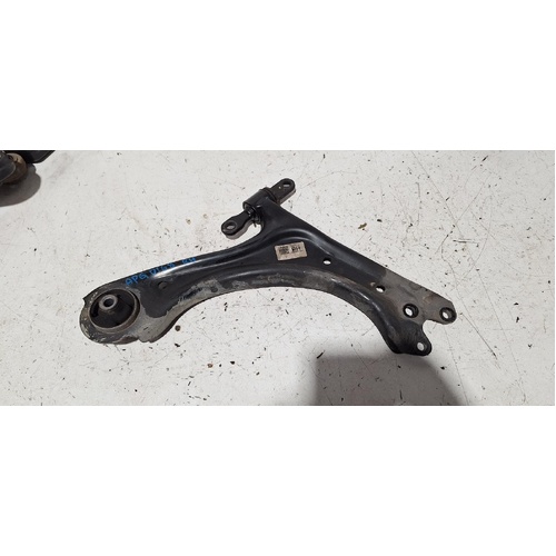 Kia Sportage Right Front Lower Control Arm NQ5 09/2021-