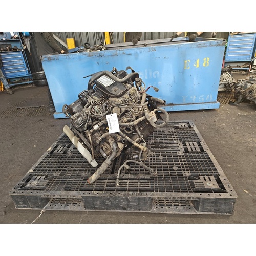 Toyota Hiace 2.4L Petrol Engine 2RZ RZH113 11/1989-08/1998