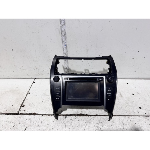 Toyota Camry Stereo Head Unit ASV50 05/2015-10/2017
