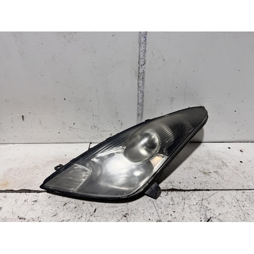 Toyota Celica Left Head Light ZZT231 11/1999-08/2002