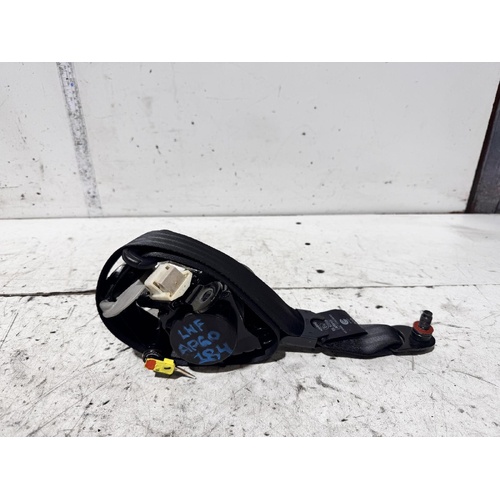 KIA Cerato Left Front Seat Belt YD 04/2013-05/2018