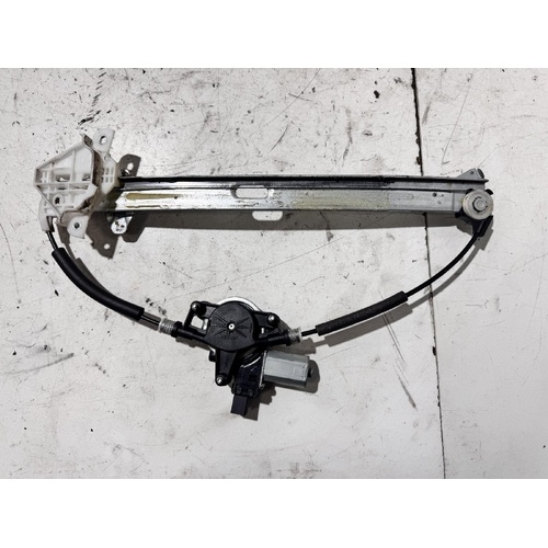 Mazda 3 Right Front Door Window Regulator BM 06/2013-02/2019
