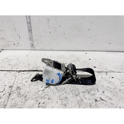 Toyota Kluger Left Rear 3rd Row Seat Belt GSU45 07/2010-02/2014
