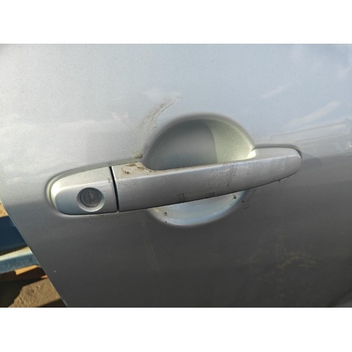 Toyota RAV4 Right Front Outer Door Handle ACA33 11/2005-11/2012