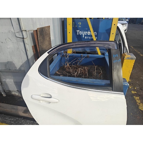 Toyota Yaris Right Rear Door Glass MXPA10 04/2020-2025