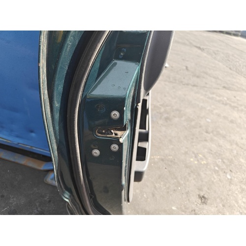 Toyota RAV4 Left Front Door Lock Mechanism SXA10 10/1997-06/2000