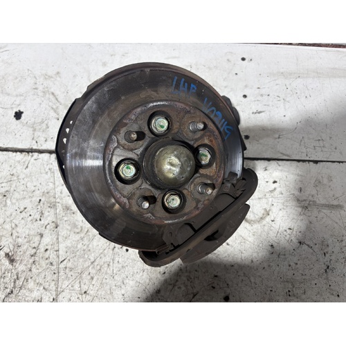 Toyota Spacia Left Front Hub Assembly SR40 02/1998-12/2001