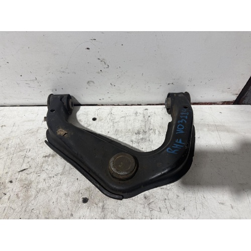 Nissan Pathfinder Right Front Upper Control Arm R51 05/2005-09/2013