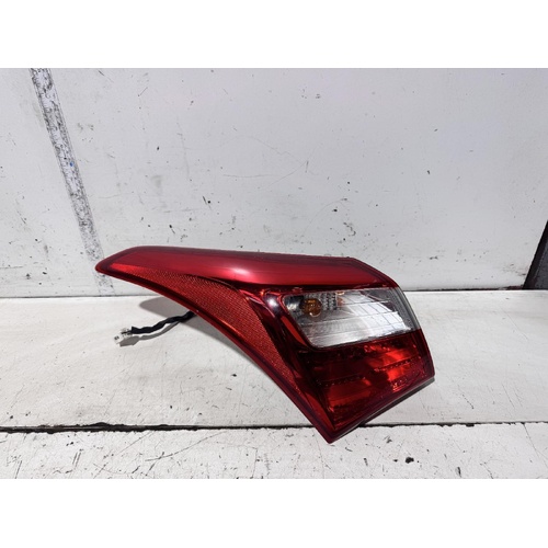 Hyundai I30 Left Tail Light GD 03/2012-02/2017