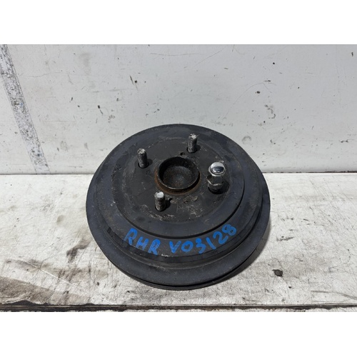 Toyota Yaris Right Rear Hub Assembly MXPA10 04/2020-Current 