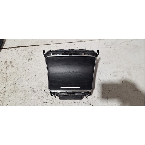 Mercedes C Class Centre Storage W205 08/2014-07/2023