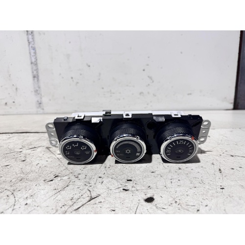 Mitsubishi Lancer Heater Controls CJ 07/2007-10/2015