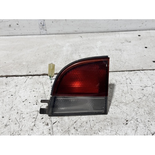 Holden Commodore Right Bootlid Light VS 06/1993-04/1997