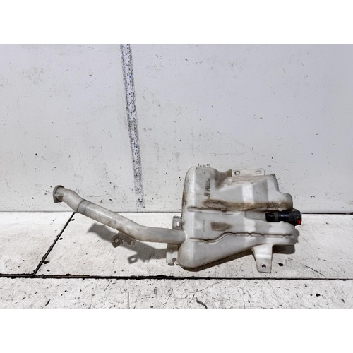 Mitsubishi Triton Washer Bottle MN 07/2006-04/2015